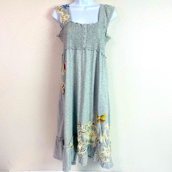 Johnny Was Grey Floral Butterfly Embroidered Smocked Dress Size M - Picture 2 of 11